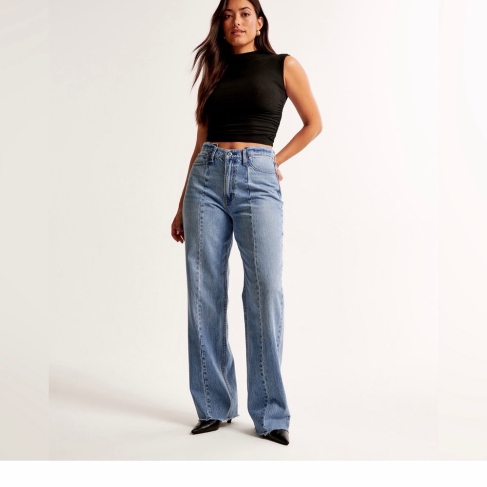 Abercrombie & Fitch 90s Curve Love Vertical Splice